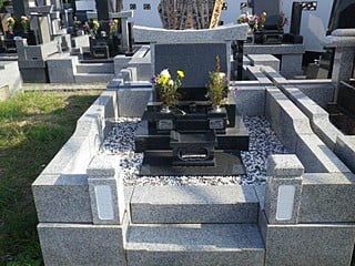 洋型墓石（１）